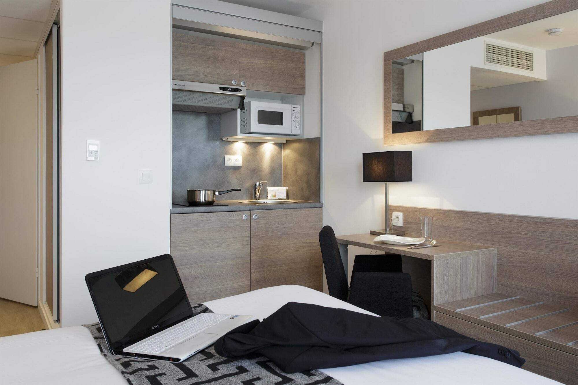 Tulip Inn Massy Palaiseau - Residence Exteriér fotografie